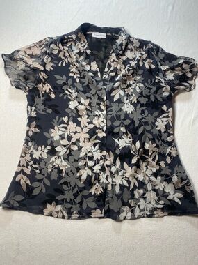 Calvin Klein Black Floral V-Neck Short Sleeve Blouse. See description.
